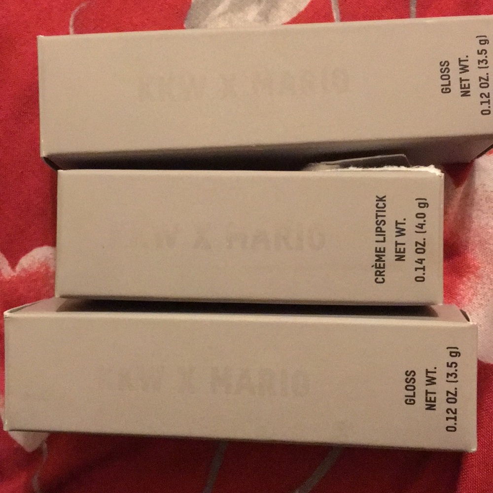 Kkw x Mario lip bundle
